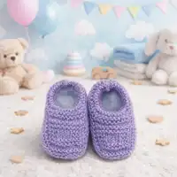 Sapatinho de Bebê de Tricô Lilás - Recém Nascido 0 a 3 meses | Lojinha Uai - imagem 1