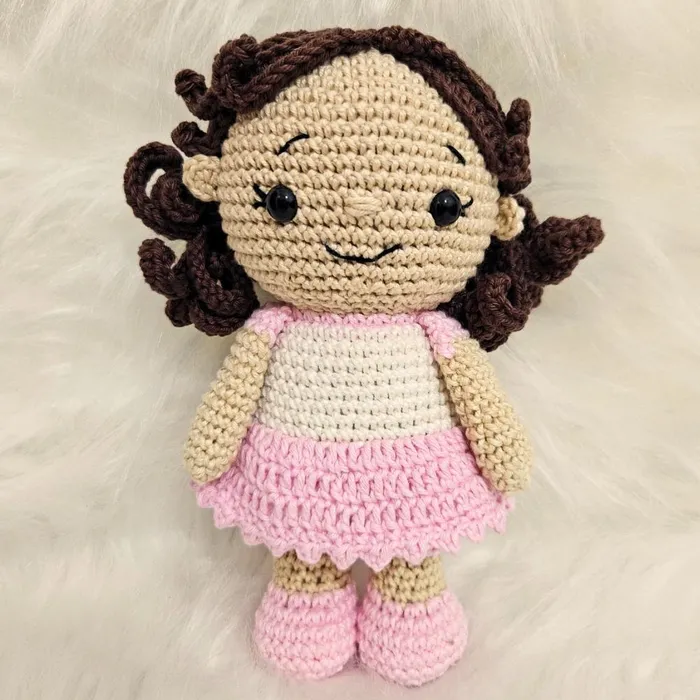 Amigurumi de Boneca de Crochê - 19 cm | Comprar na Lojinha Uai
