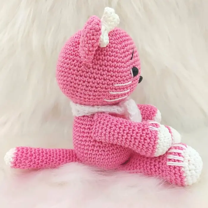 Amigurumi de Ursa Rosa de Crochê - 24 cm | Comprar na Lojinha Uai