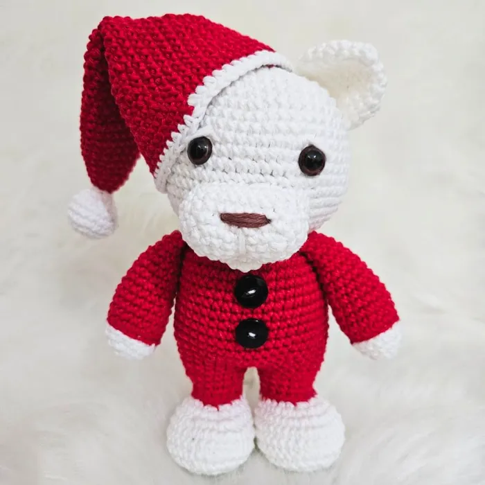 Amigurumi de Urso Papai Noel de Crochê - 22 cm | Comprar na Lojinha Uai
