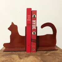 Aparador Artesanal de Livros Marrom - Gato | Comprar na Lojinha Uai - imagem 1