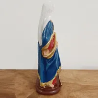 Imagem de Maria Passa na Frente de Resina - 13 cm | Comprar na Lojinha Uai - imagem 3