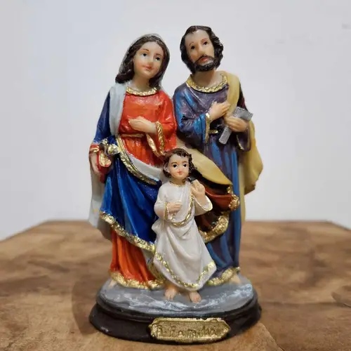 Imagem da Sagrada Família de Resina - 15 cm
