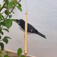 Pássaro de Madeira Bigodinho - imagem 2