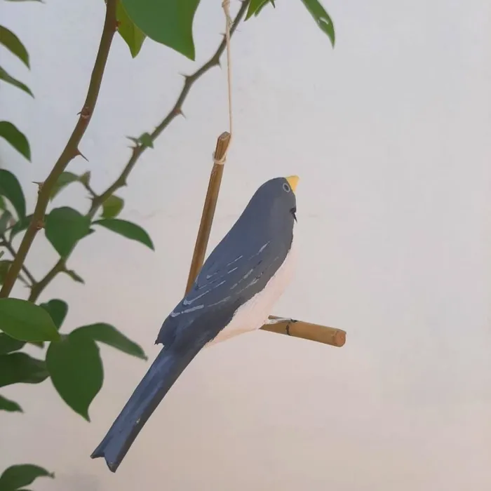 Pássaro de Madeira Coleirinho | Comprar na Lojinha Uai