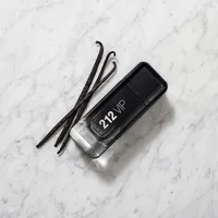 Perfume 212 VIP Black EDP Masculino Carolina Herrera 100ml - imagem 6