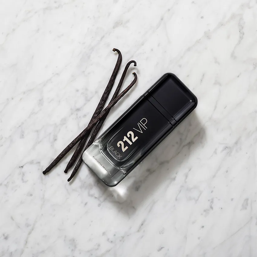 Perfume 212 VIP Black EDP Masculino Carolina Herrera 100ml