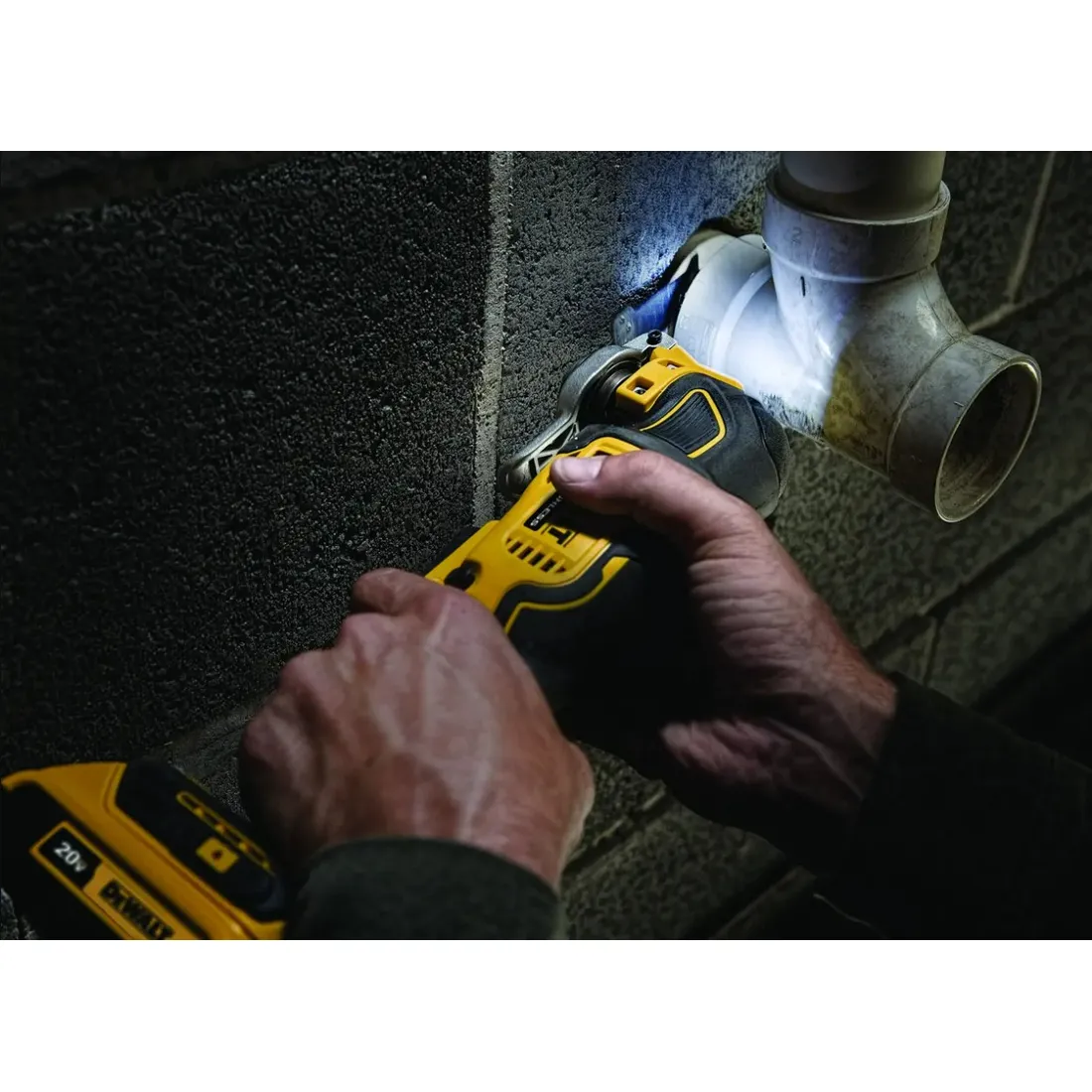MULTI FERRAMENTA OSCILANTE 20V MAX* XR LI-ION, BRUSHLESS, SEM BATERIA E SEM CARREGADOR - DEWALT DCS356B