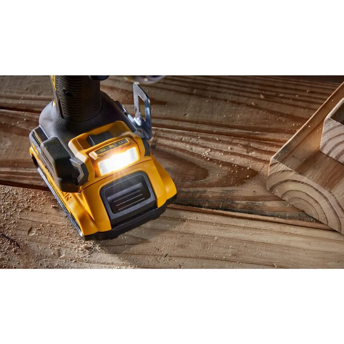 Parafusadeira/Furadeira Impacto 1/2" 20V c/ 2 Baterias DCD805D2-BR DEWALT