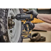 CAPA DE BORRACHA PROTETORA PARA CHAVE DE IMPACTO DCF900 PB900B DEWALT - imagem 3