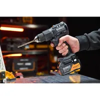 Parafusadeira/Furadeira impacto 20V kit edição especial F1 Mclaren DCD86MP2T-BR Dewalt - imagem 8