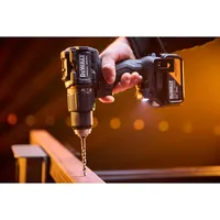 Parafusadeira/Furadeira impacto 20V kit edição especial F1 Mclaren DCD86MP2T-BR Dewalt - imagem 13