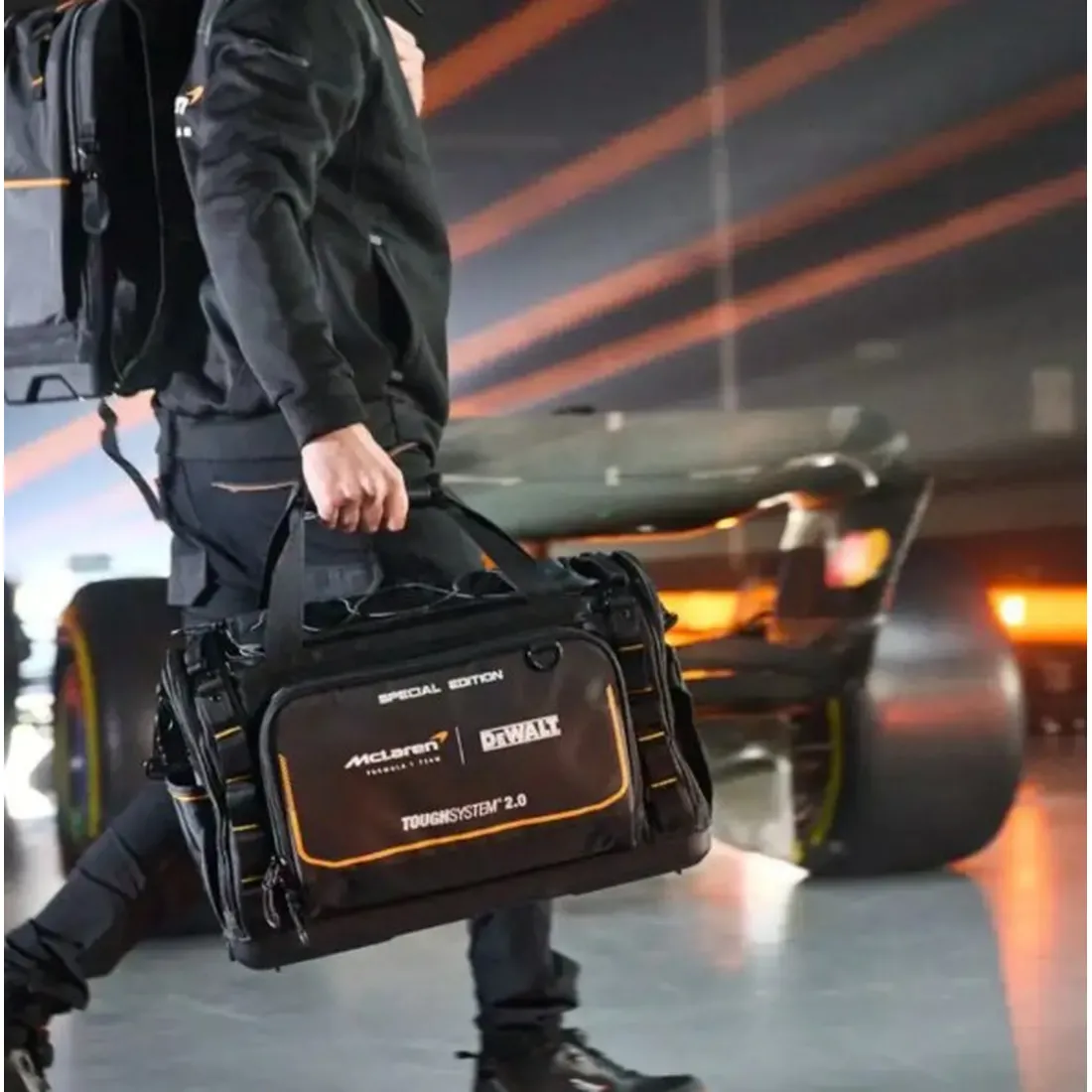 Bolsa de ferramentas Toughsystem 22" Edição Mclaren DWST83542-1 Dewalt