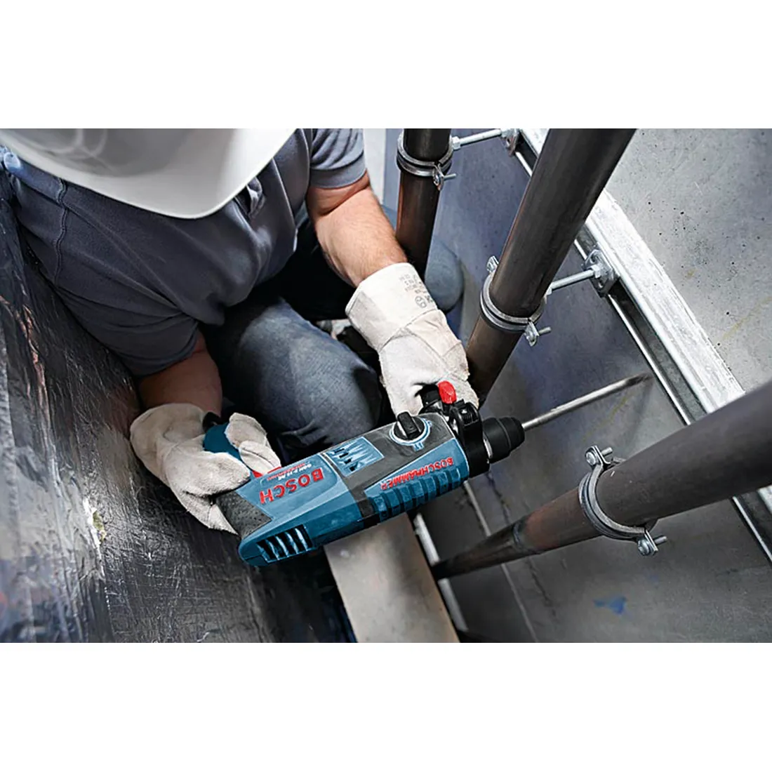 Martelete Perfurador SDS Plus 550W GBH 2-18RE Bosch