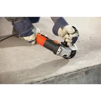 ESMERILHADEIRA 4 1/2" 820W 127V - BLACK DECKER G720-BR - imagem 2