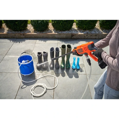 Lavadora a Bateria 20V MAX Íon de Lítio 350 PSI Bivolt BCPC20D1-BR BLACK DECKER