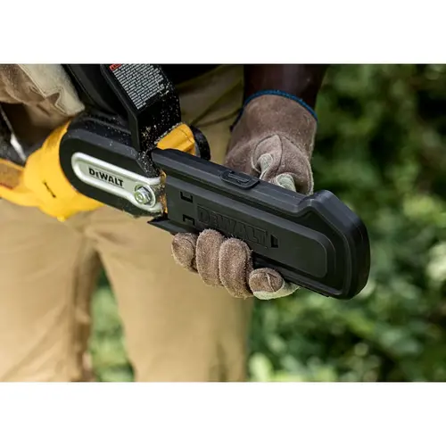 Eletrosserra de Poda 8" (20cm) BRUSHLESS 20V MAX XR DEWALT DCCS623B 