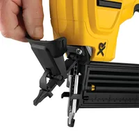 PINADOR DE 18GA 20V MAX XR DCN680B DEWALT - imagem 9