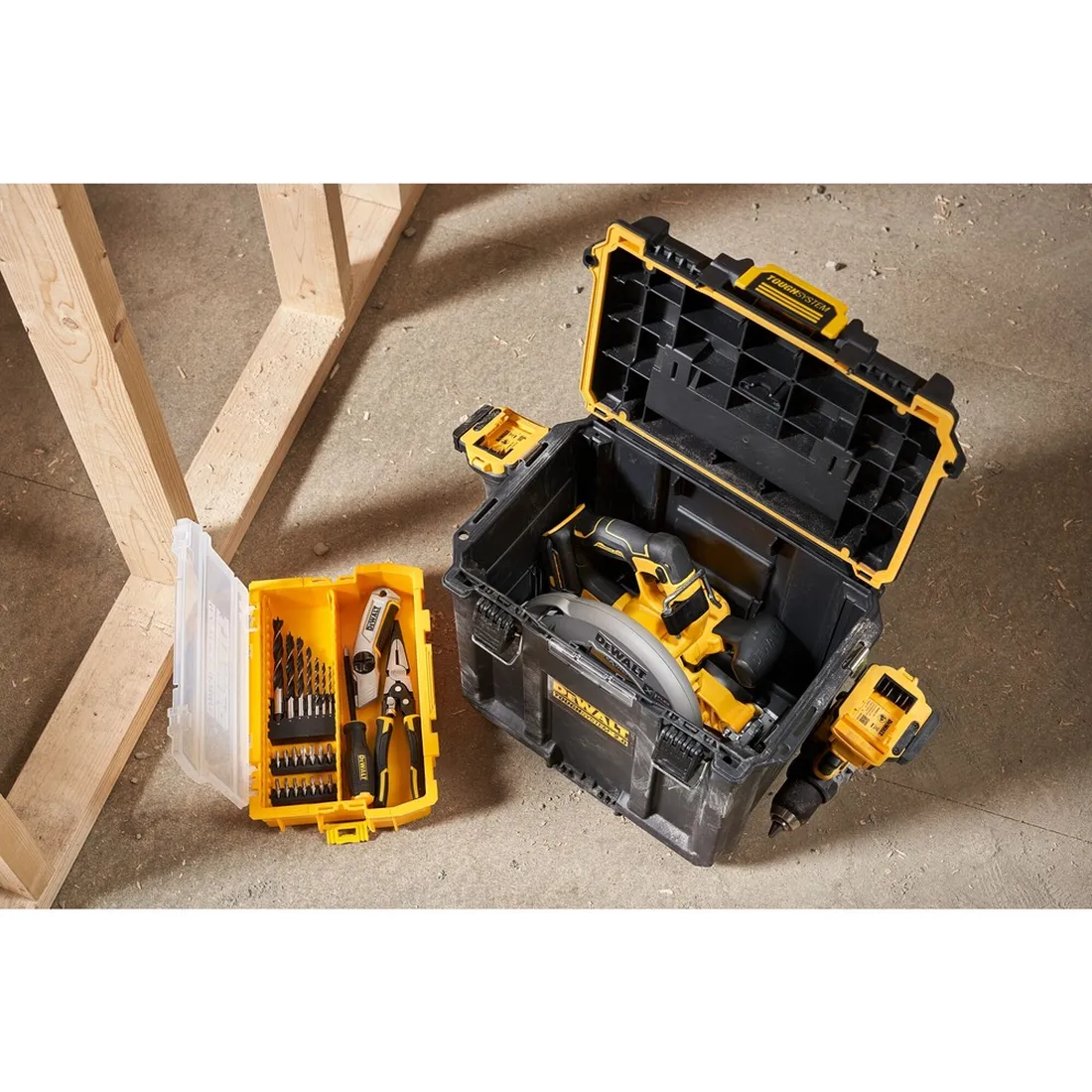 Caixa de ferramentas compacta profunda DEWALT TOUGHSYSTEM 2.0 DWST08035