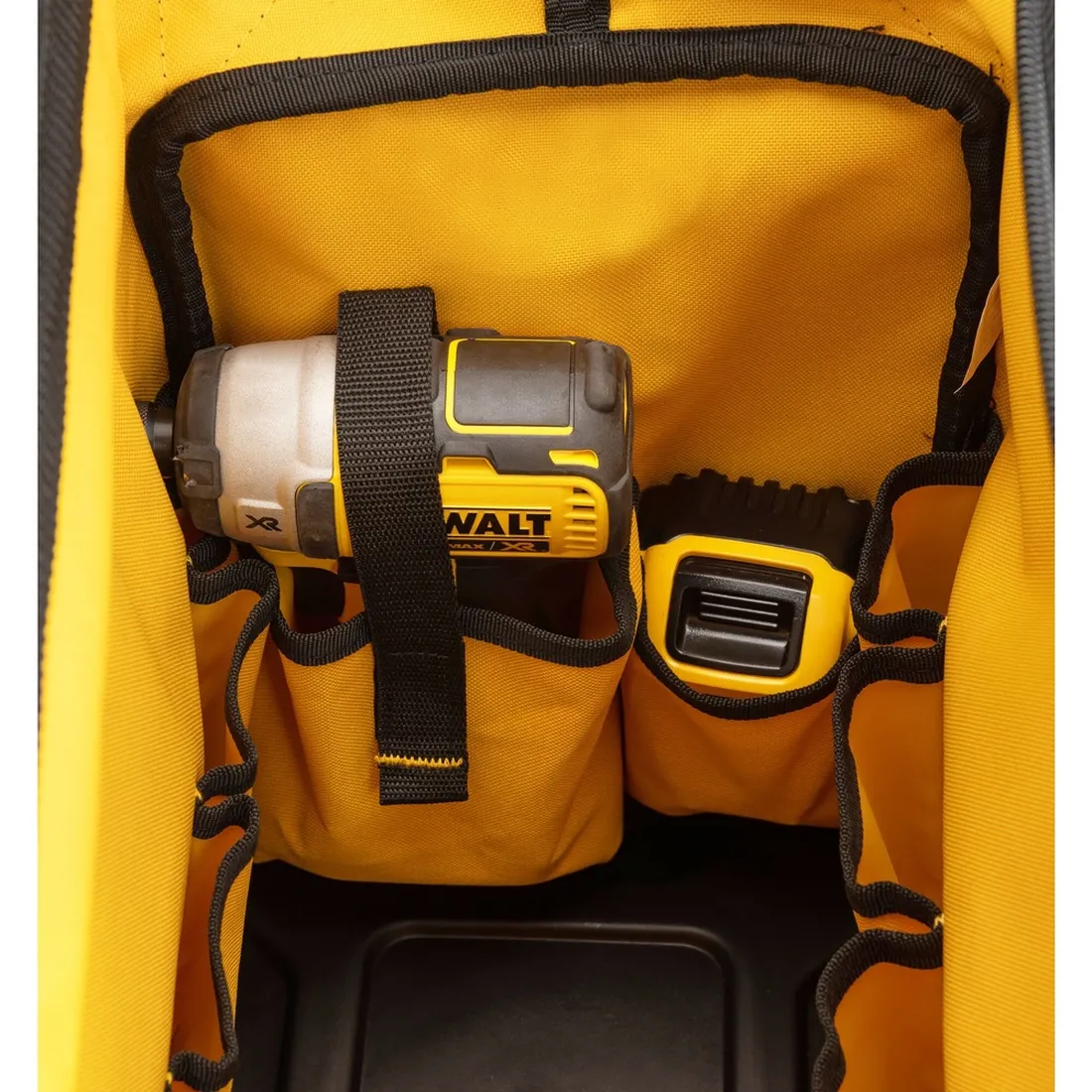 BOLSA PORTA FERRAMENTAS PROFISSIONAL 20" DWST560104 DEWALT