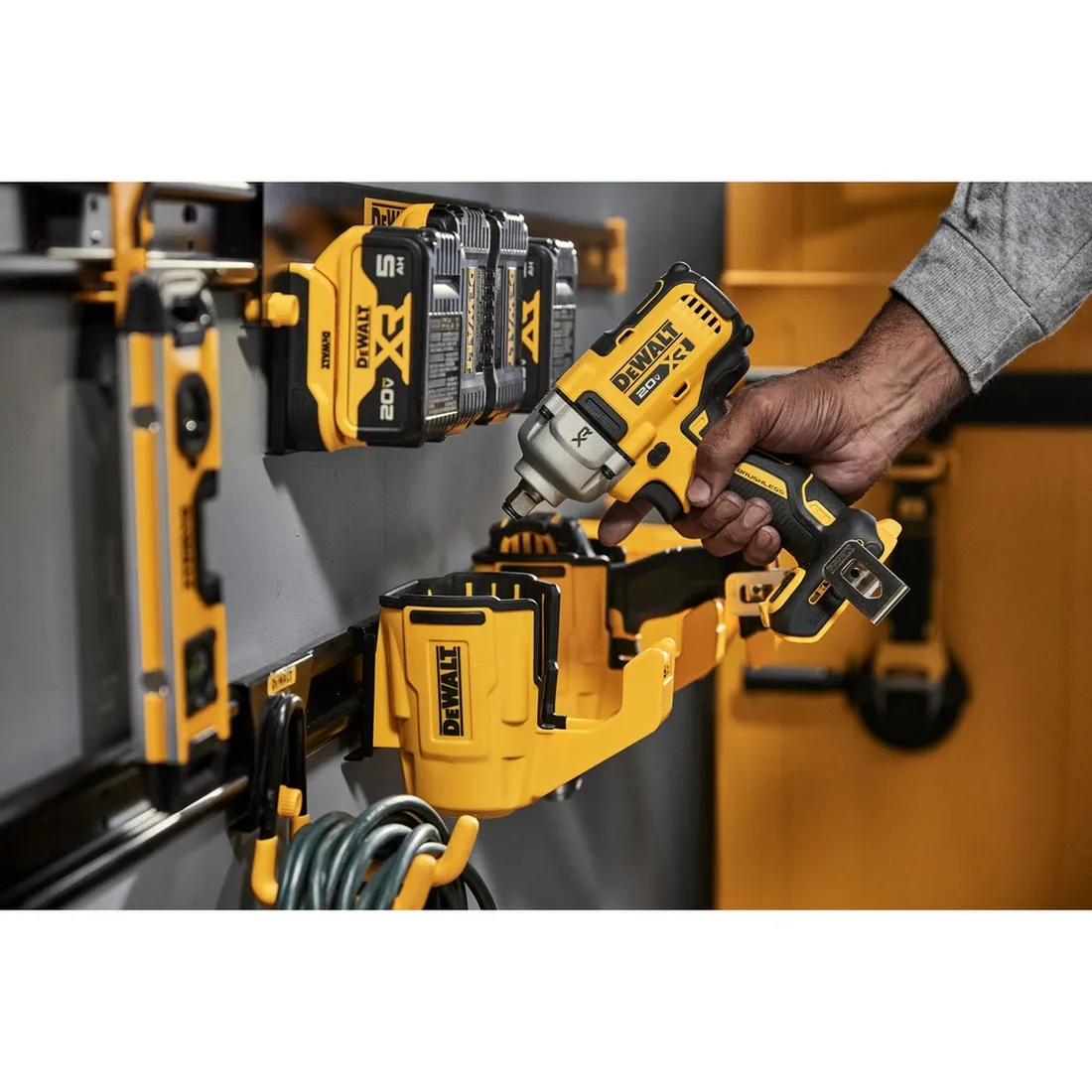COLDRE PARA FERRAMENTAS ELETRICAS E A BATERIA DWST82823 DEWALT