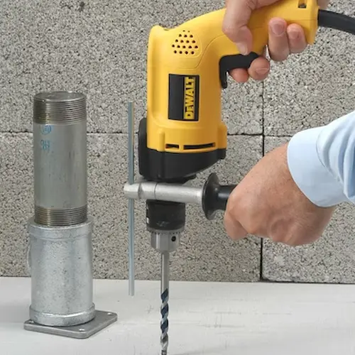 Furadeira de Impacto 1/2" VVR 800W (127V) - DW508SBR DEWALT