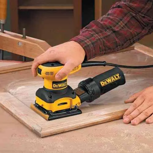 Lixadeira Orbital Treme-Treme 225W 220V - DEWALT D26441-B2