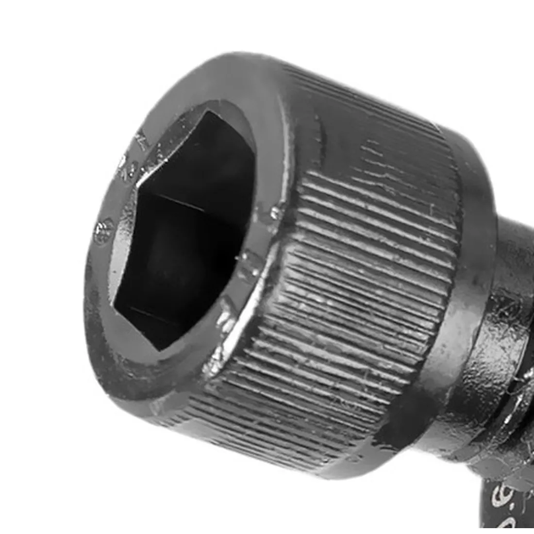 Extrator M24 x 1,5 do Avanço Automático do Motor MWM X-10 - RAVEN 801056