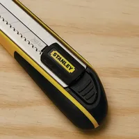 ESTILETE RETRÁTIL COM LÂMINAS DE REPOSIÇÃO FATMAX 10-486 STANLEY - imagem 4