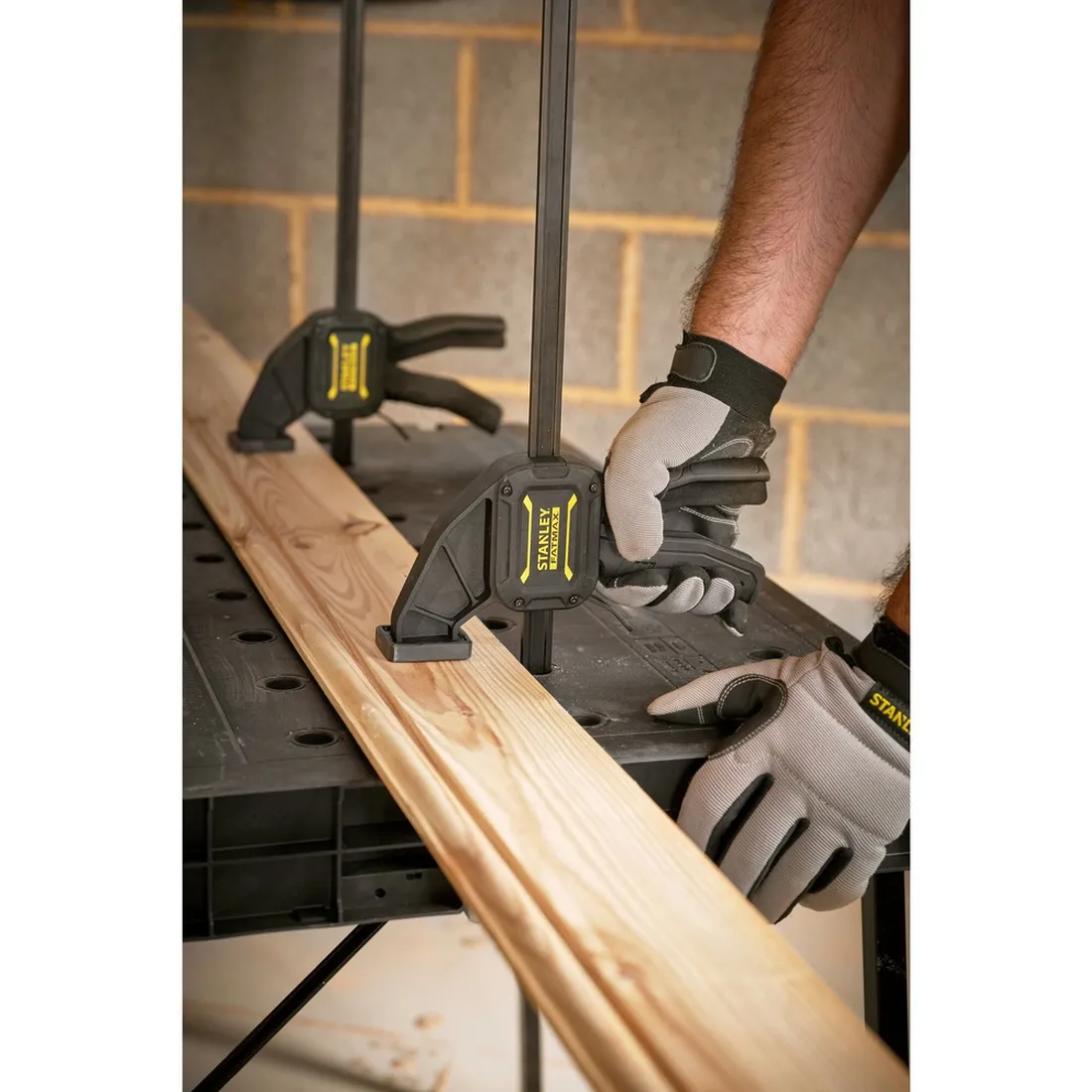 BANCADA DE TRABALHO DOBRAVEL STST83492-1 STANLEY