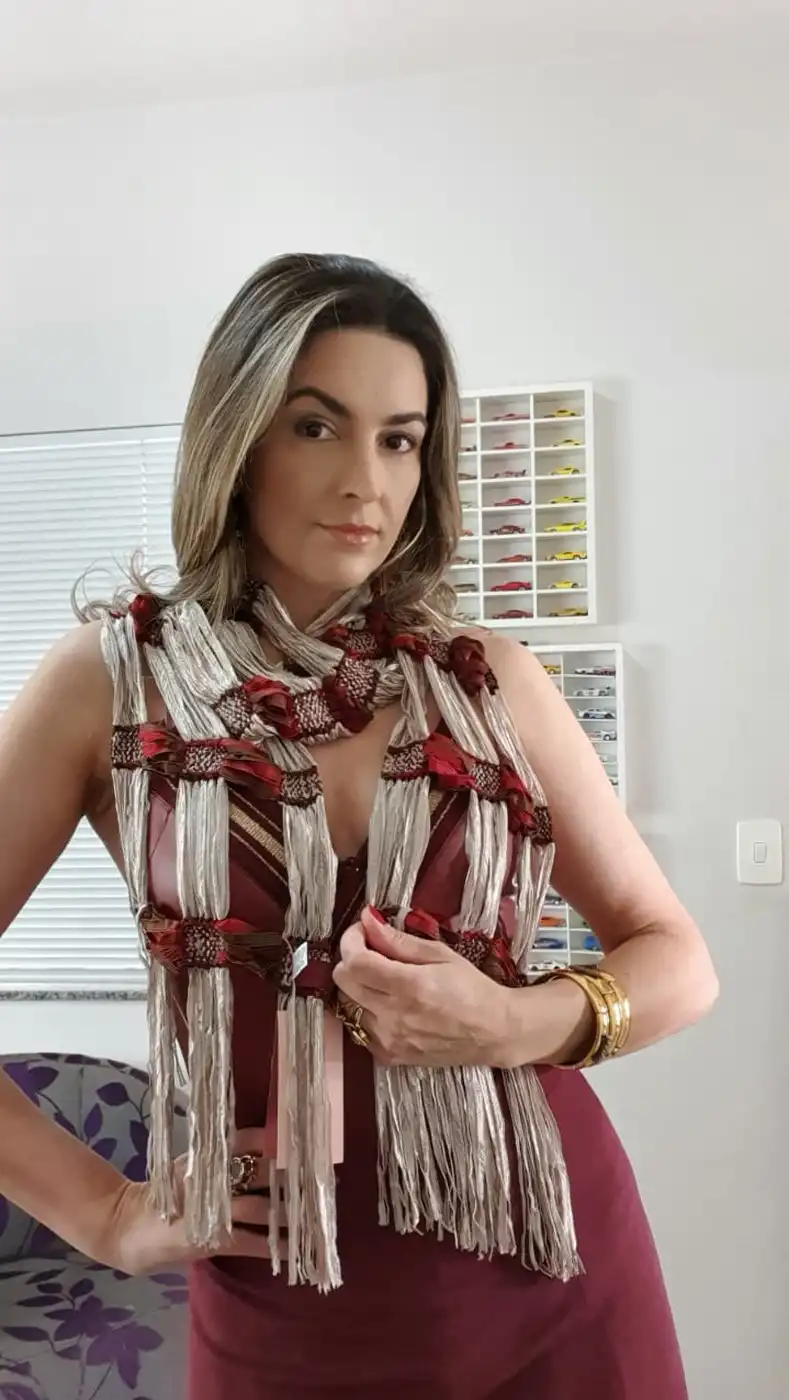 Lenço de Verão Artesanal em Tear Manual | Moça Prendada