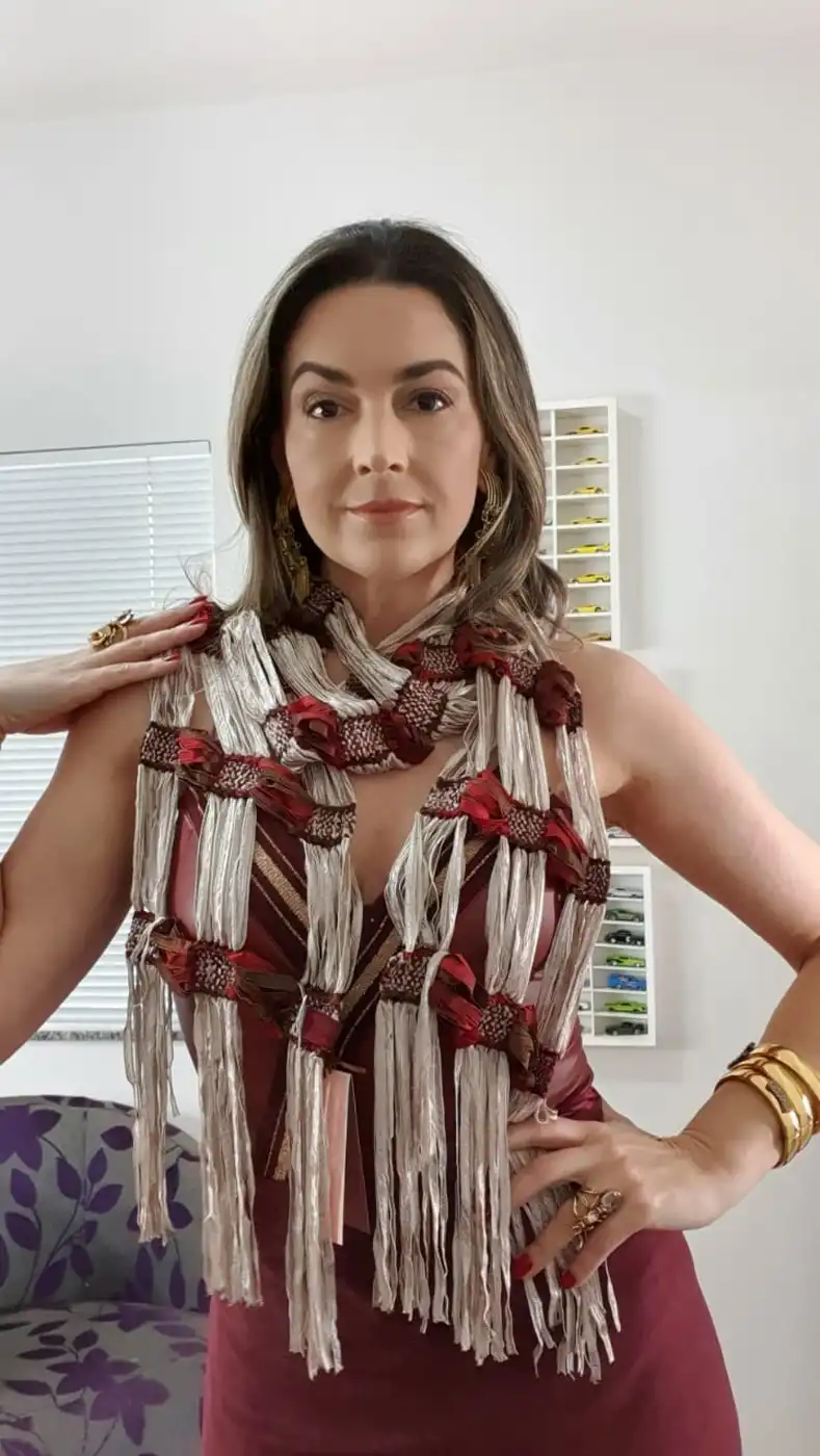 Lenço de Verão Artesanal em Tear Manual | Moça Prendada