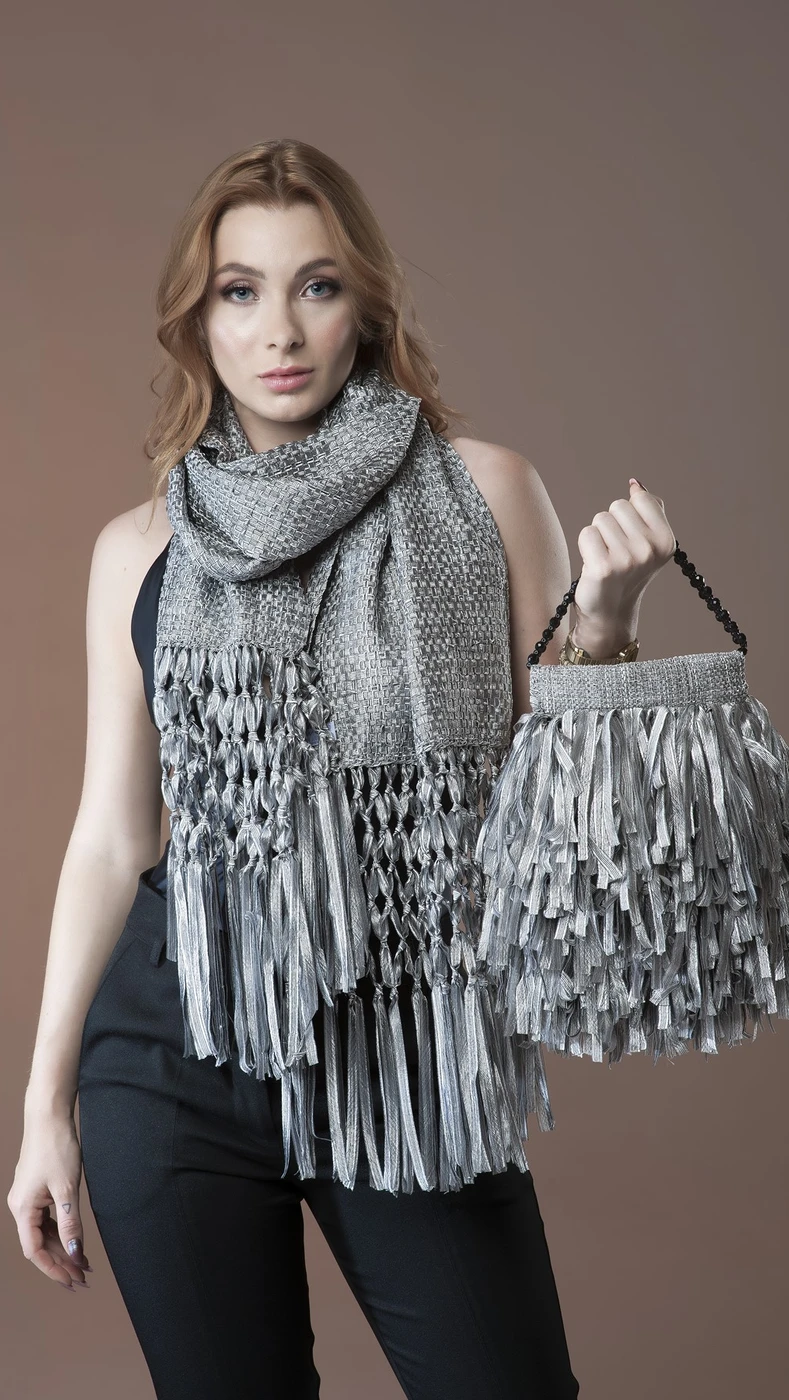 Bolsa Mini Artesanal em Tear Manual | Moça Prendada