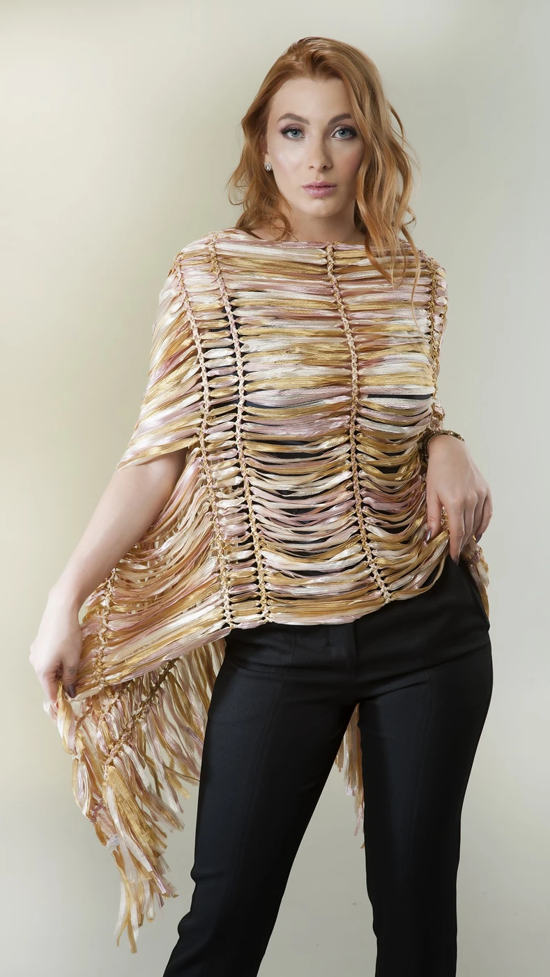 Pelerine Artesanal em Fita Trilogy | Moça Prendada