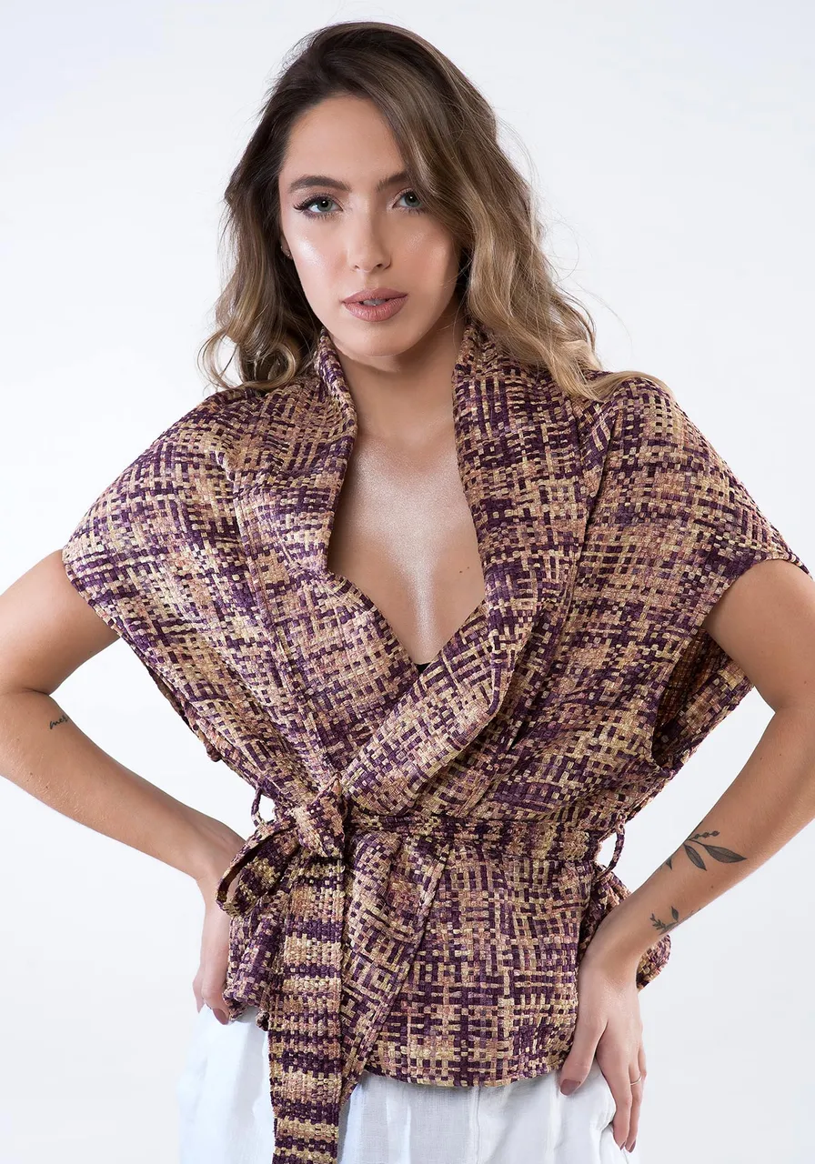 Kimono Moça Prendada