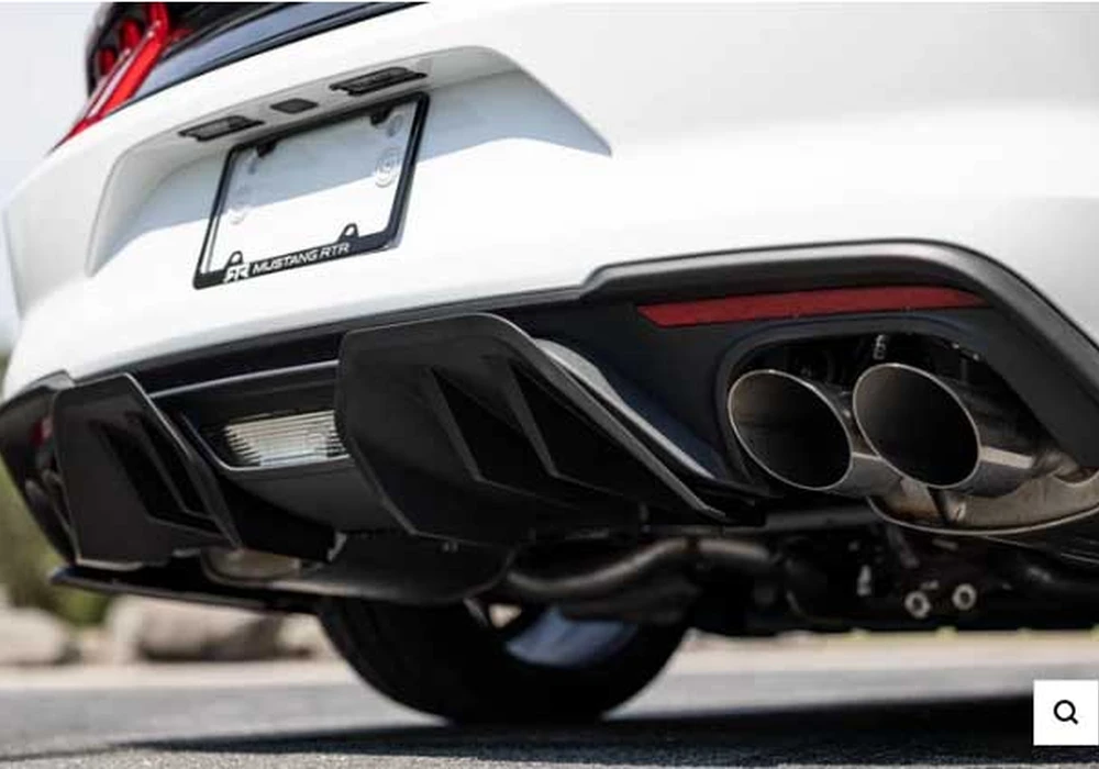 Pacote Aerodinâmico Traseiro Performance Pack (GT/EcoBoost 18-23)