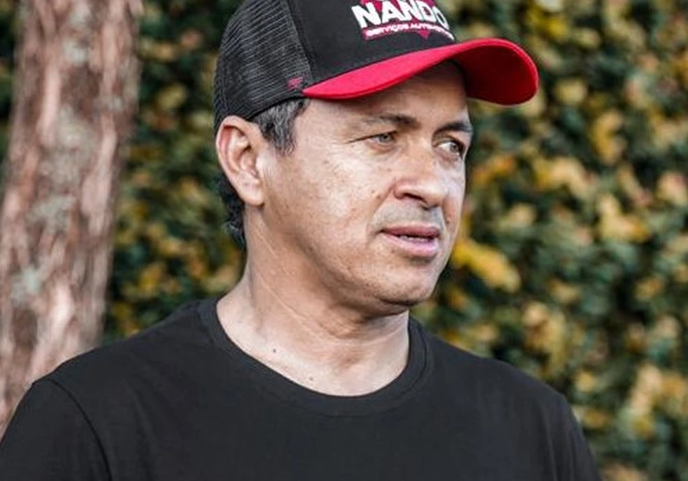 Boné Trucker NandoSA I Vermelho