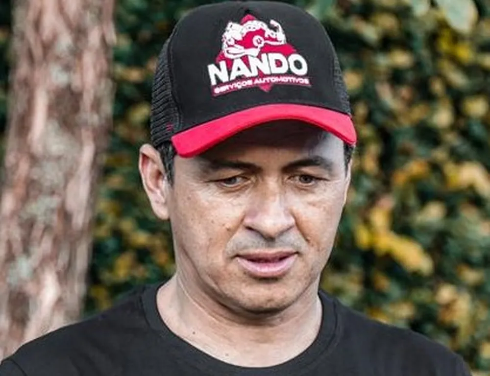 Boné Trucker NandoSA I Vermelho