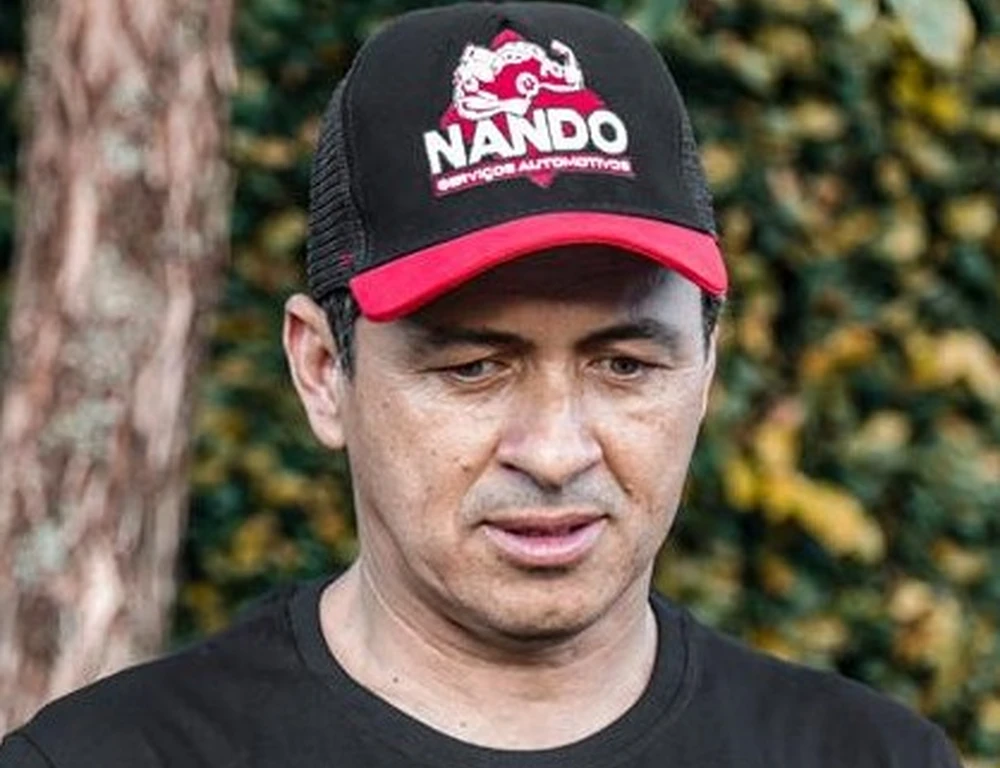 Boné Trucker NandoSA I Vermelho