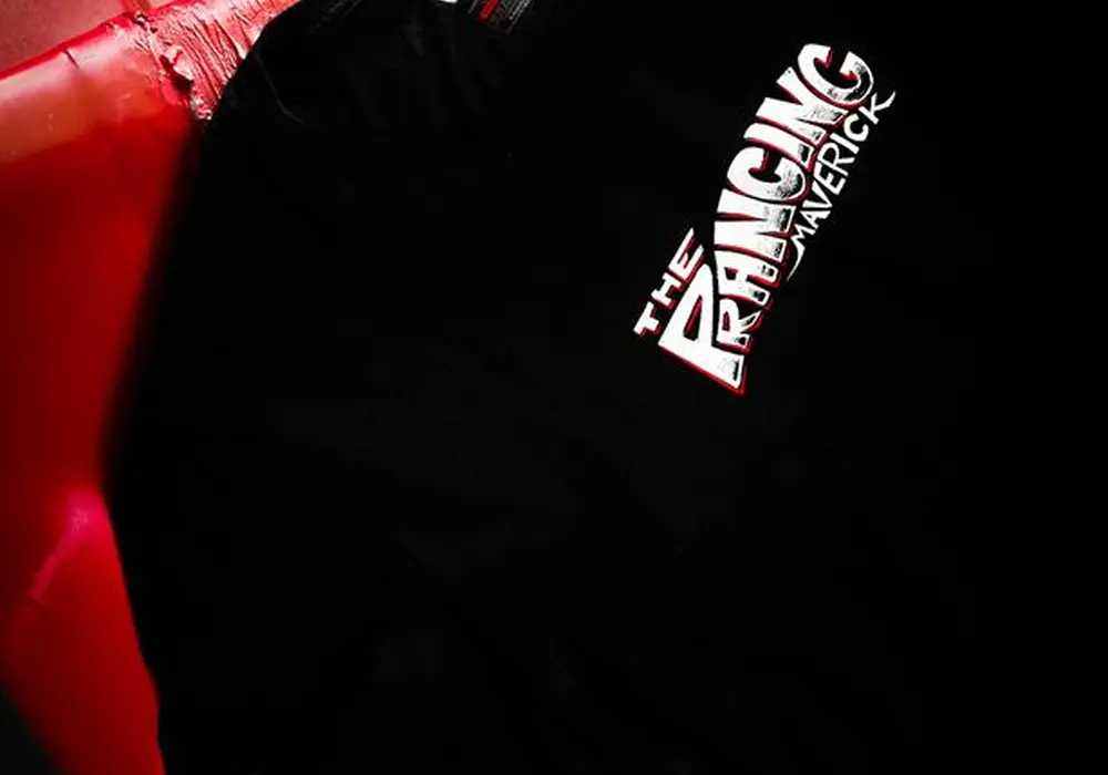 Camiseta The Prancing Maverick