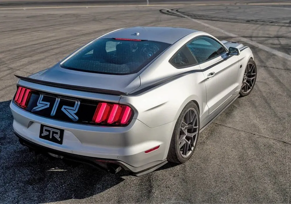 RTR Side Rocker com Quarter Splitters (Mustang 15-17 - Todos os Modelos)