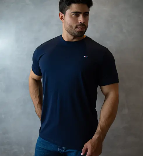 Camiseta Azul Marinho Silkada ( Linha Basic )