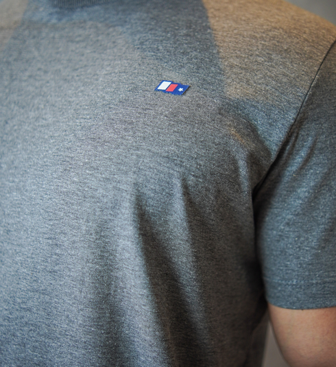 Camiseta Cinza Silkada ( Linha Basic )