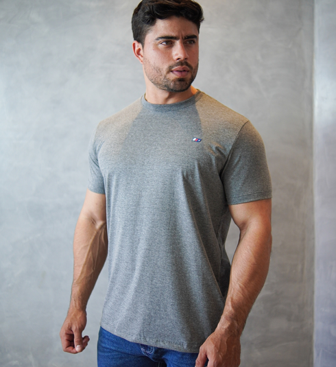 Camiseta Cinza Silkada ( Linha Basic )