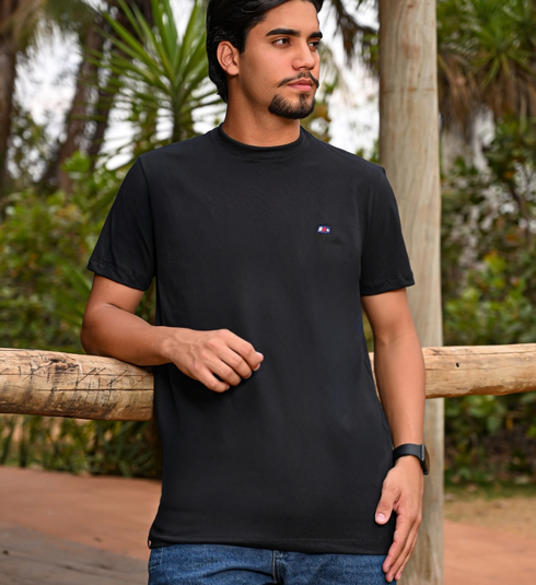 Camiseta Preta Silkada ( Linha Basic )