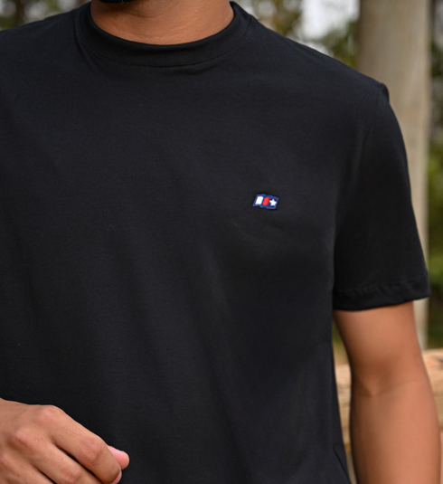 Camiseta Preta Silkada ( Linha Basic )