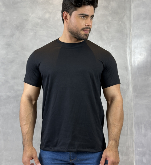 Camiseta Preta Basic Silkada