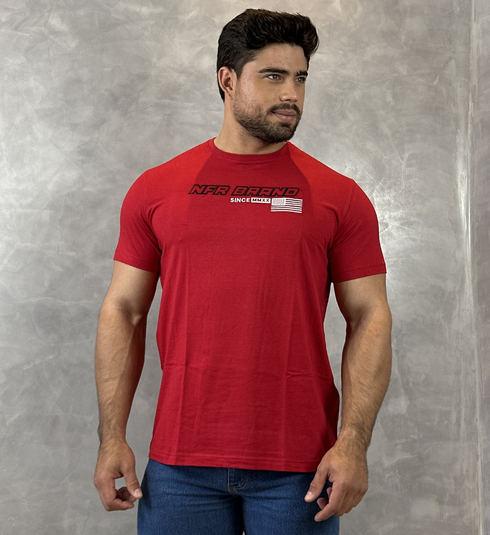 Camiseta Vermelha Bordada NFR