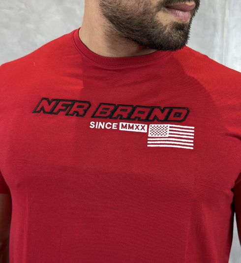 Camiseta Vermelha Bordada NFR