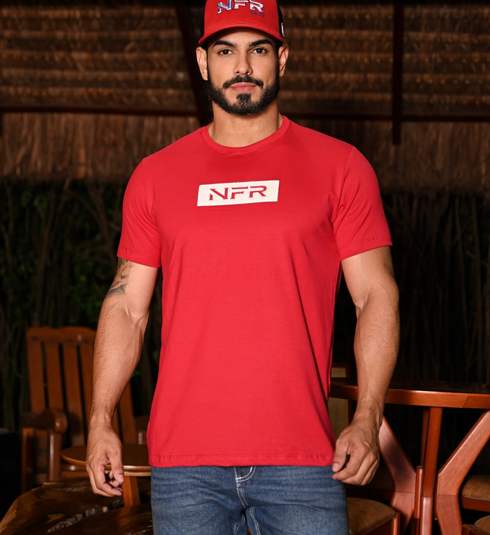 Camiseta Vermelha Bordada NFR